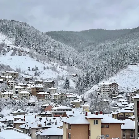 мансарда с фантастични гледки и две спални Chepelare