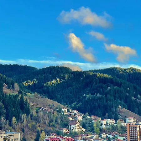 Appartement мансарда с фантастични гледки и две спални Tsjepelare