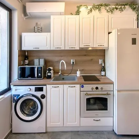 Apartman мансарда с фантастични гледки и две спални