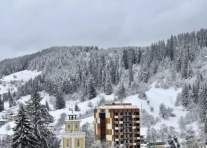 мансарда с фантастични гледки и две спални * Chepelare